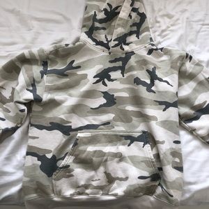 Aritzia the perfect hoodie size M